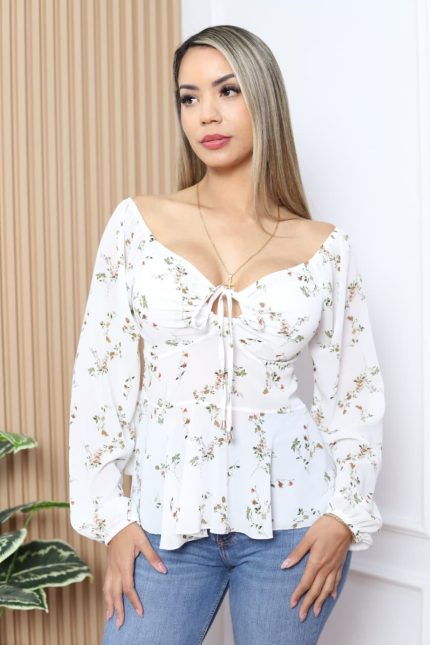 Blusa Niurka, elaborada en Tela Gasa Hindú Estampada