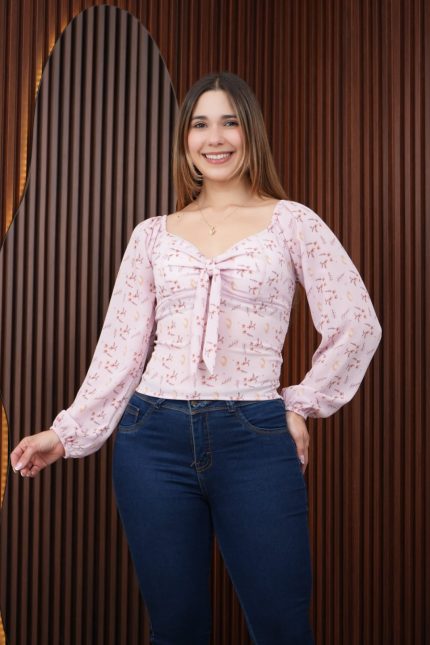 Blusa Leonela, elaborada en Tela Gasa Hindú Estampada